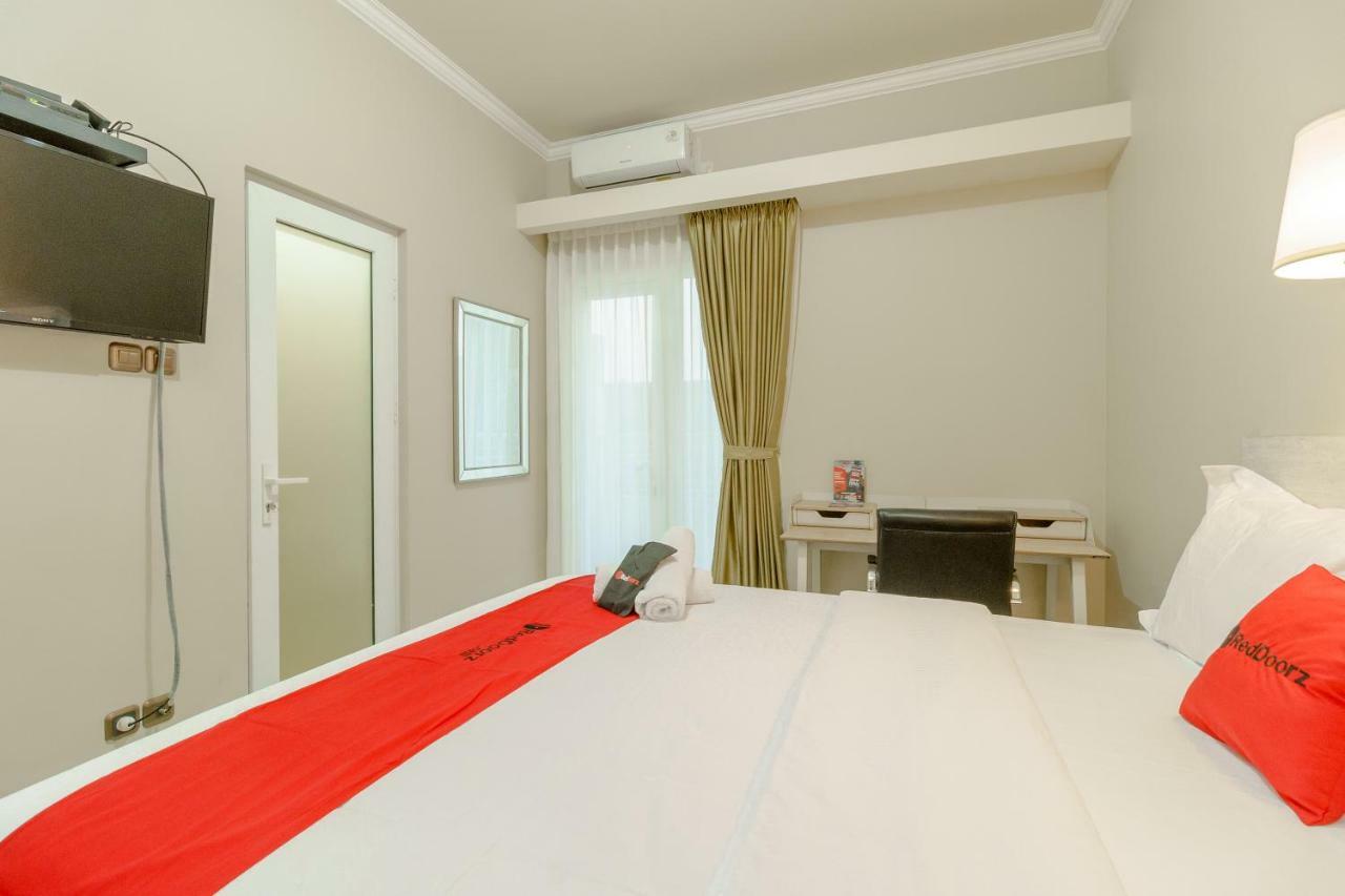 Reddoorz Near Taman Makam Pahlawan Cikutra Hotel Bandung Kültér fotó