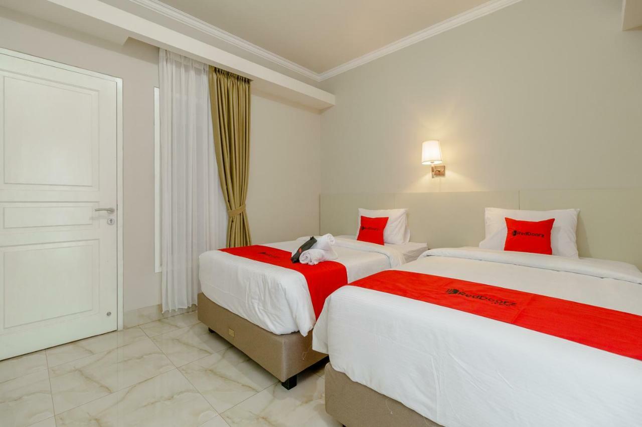 Reddoorz Near Taman Makam Pahlawan Cikutra Hotel Bandung Kültér fotó